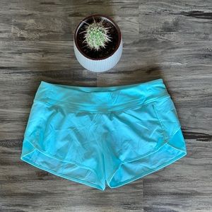 NWT CRZ Yoga 2.5” Sport Shorts
